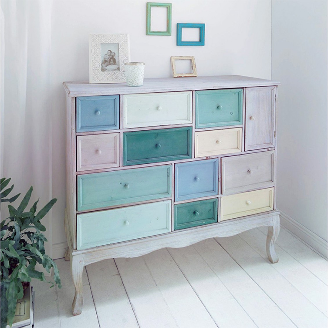 Shabby Chic Kommode mit 13 Schubladen | Vintage Möbel Ideen